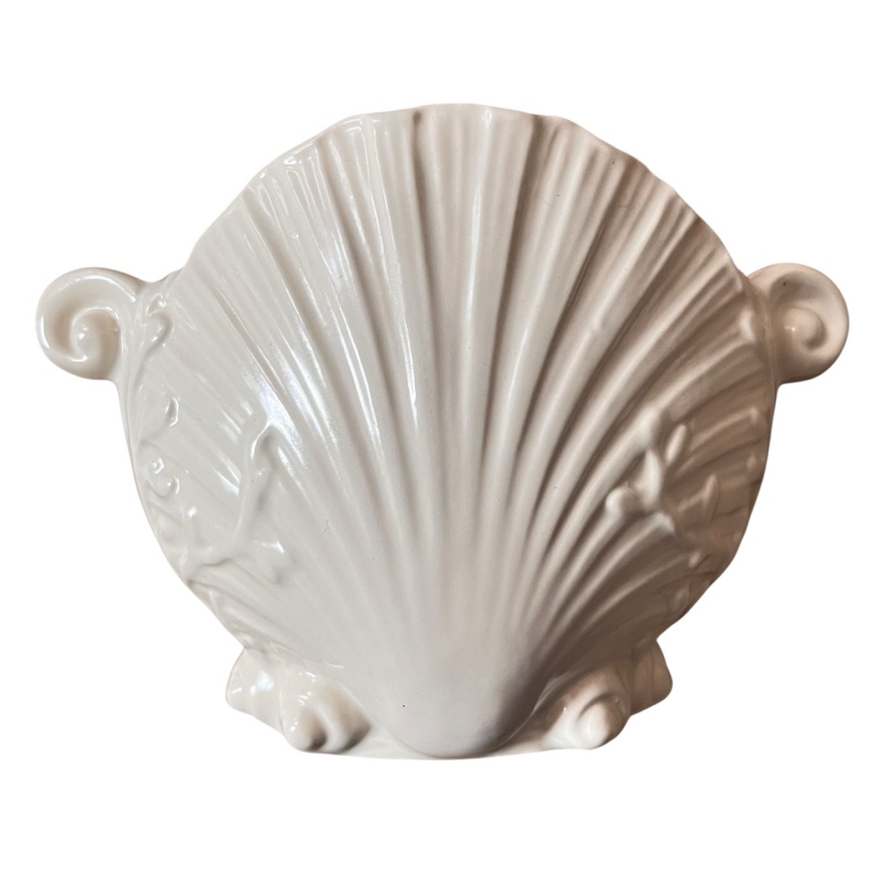 Vintage Rumrill Clam Shell Art Pottery Vase Coastal Decor Planter 432 Cream/Pink